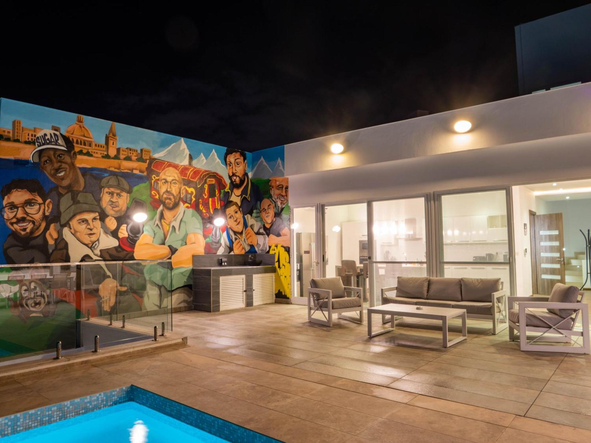 Villa Gaia - Sunset Views, Indoor Heated Pool, Sauna And Games Room Mellieħa Eksteriør billede
